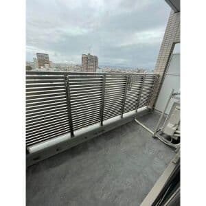 Room image 15