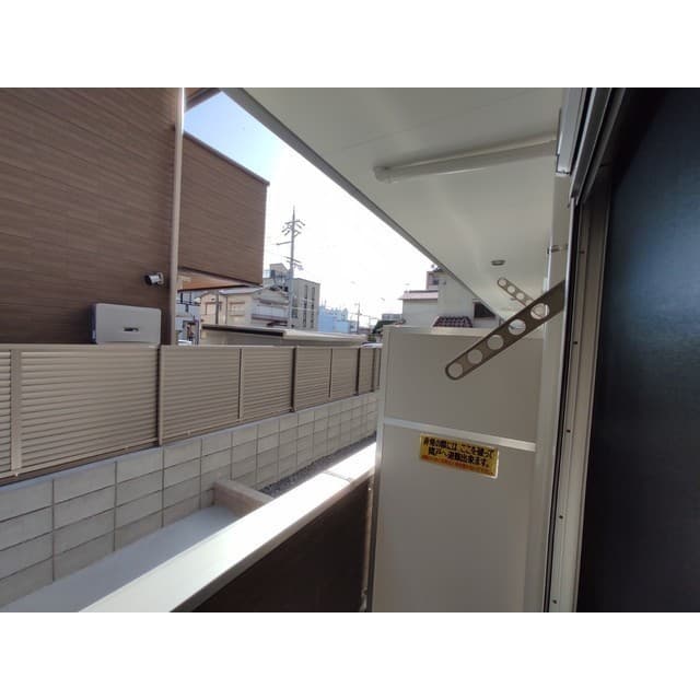 Room image 11