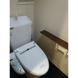 Room image 15