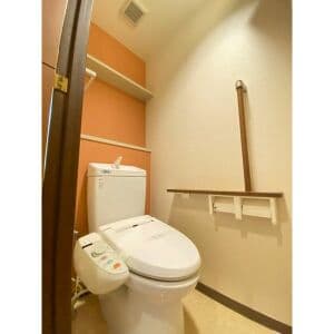 Room image 14