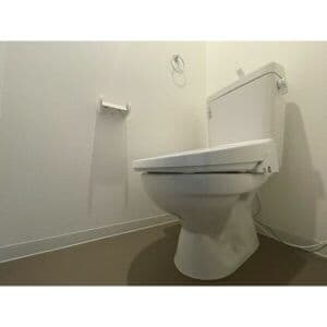 Room image 13
