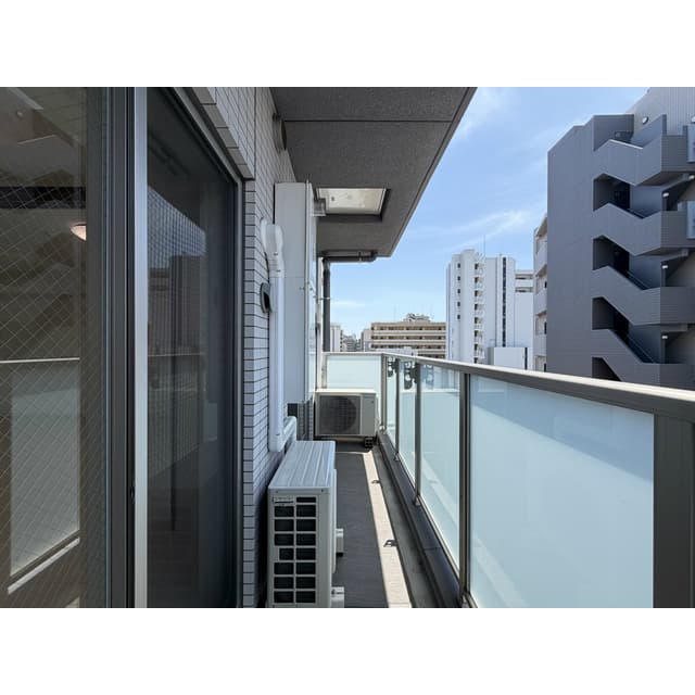 Room image 12