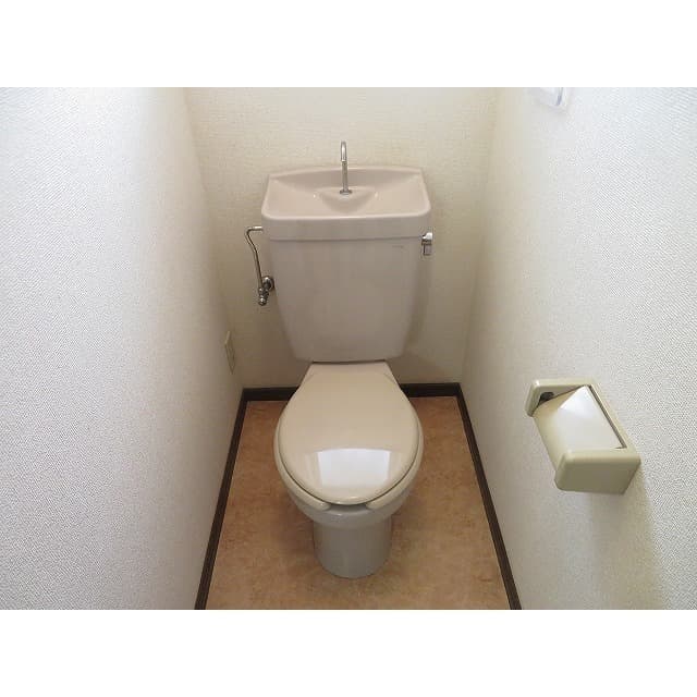 Room image 14