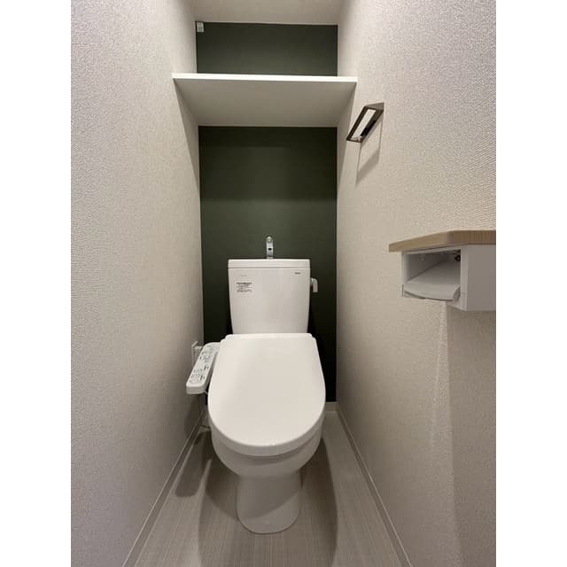 Room image 9