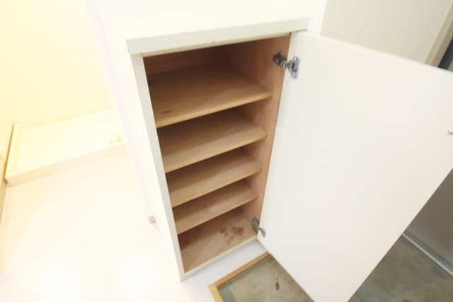 Room image 13