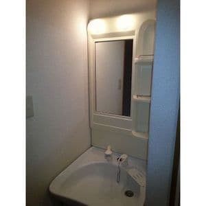 Room image 14