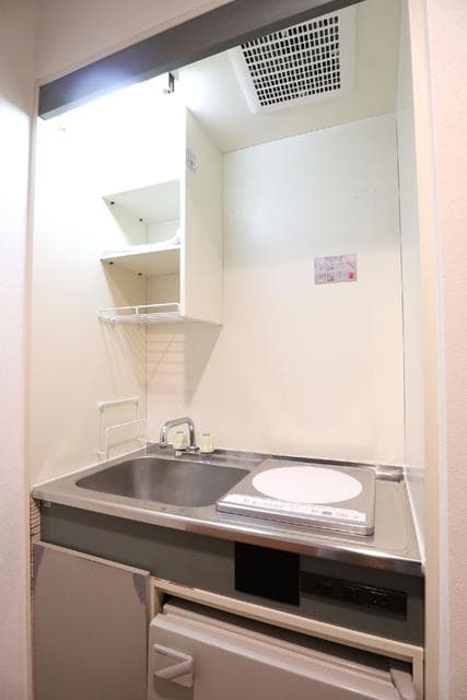 Room image 13