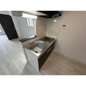 Room image 11