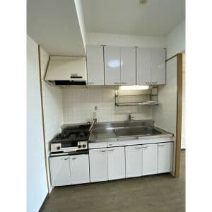 Room image 13