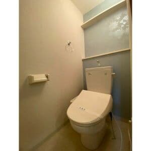 Room image 13