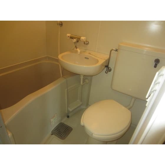Room image 11