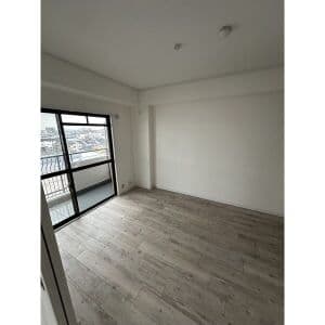 Room image 16