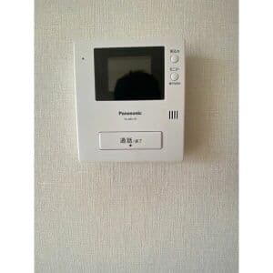 Room image 13
