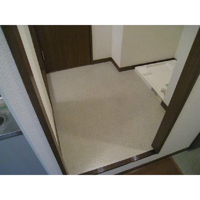 Room image 14