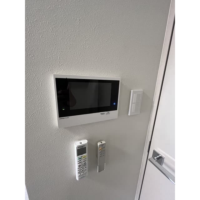 Room image 11