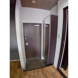Room image 12