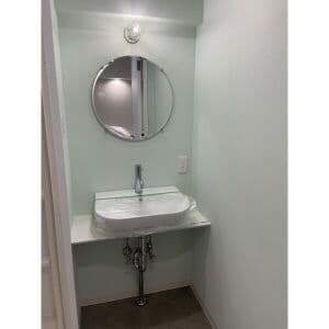 Room image 12