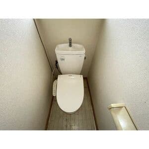 Room image 11
