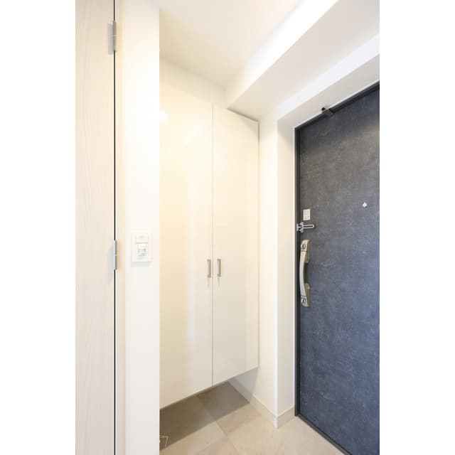 Room image 16