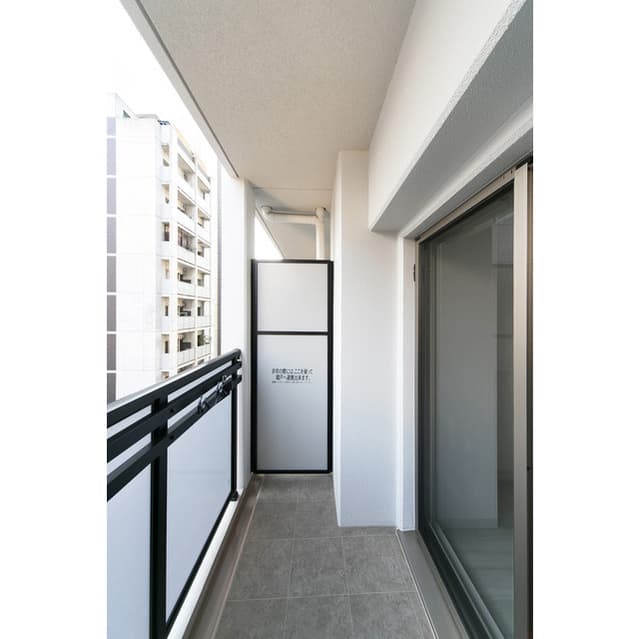 Room image 9