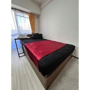 Room image 8