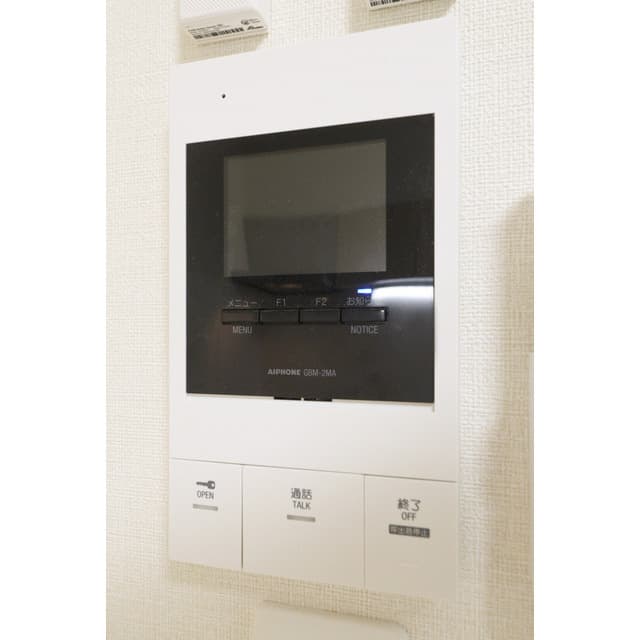 Room image 13
