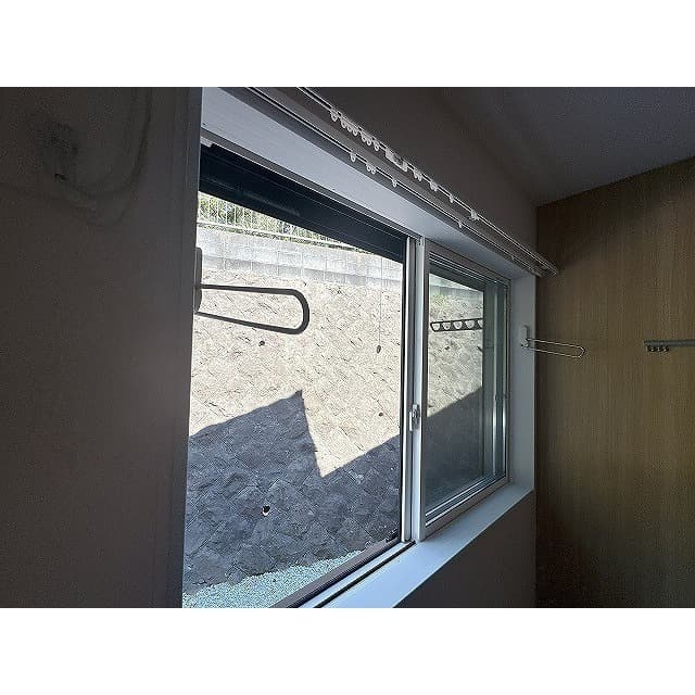 Room image 15