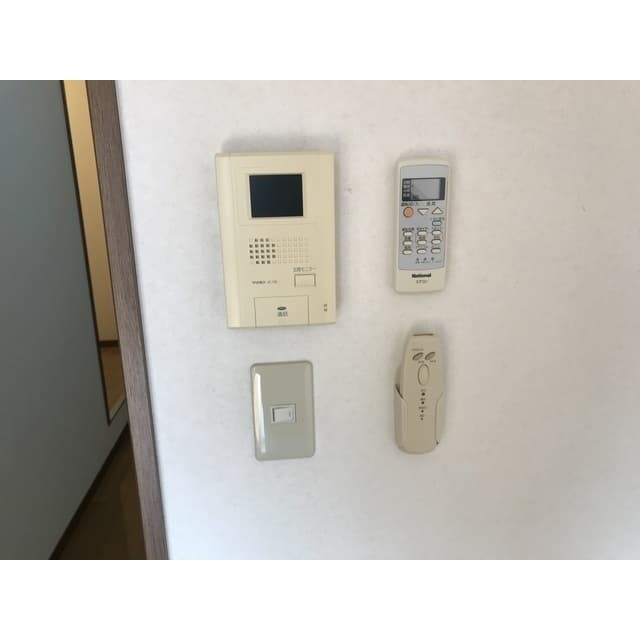 Room image 16