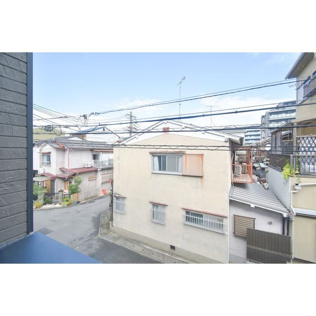 Room image 12