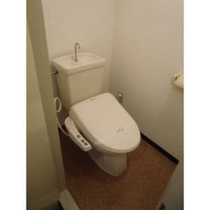 Room image 9