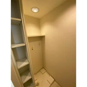 Room image 14