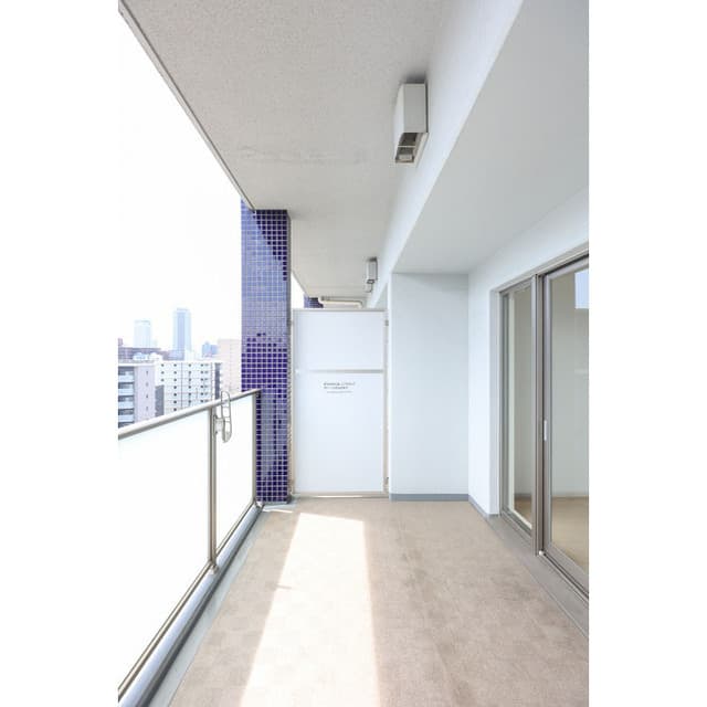 Room image 15