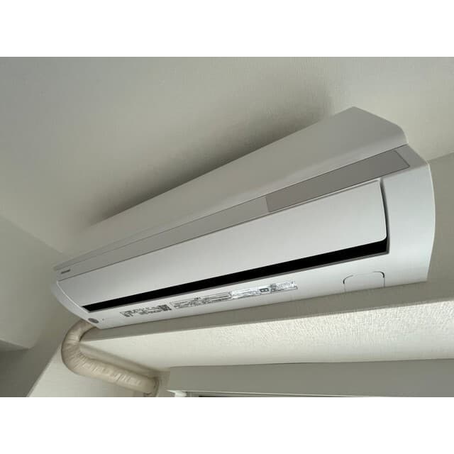 Room image 13