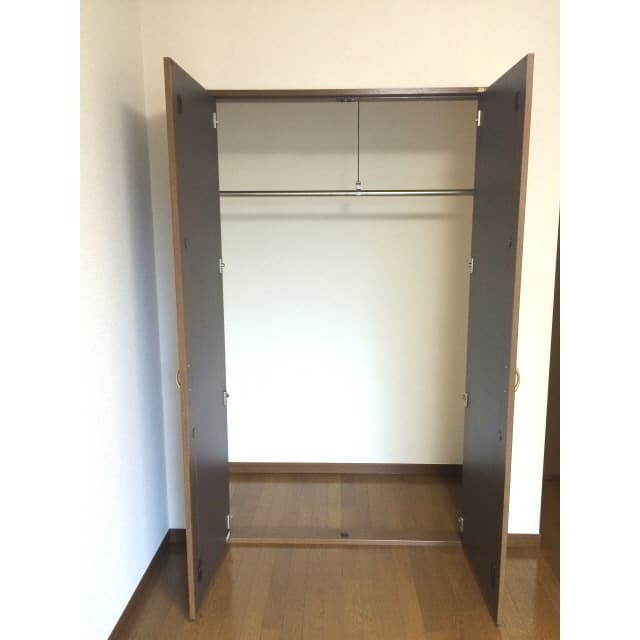 Room image 14