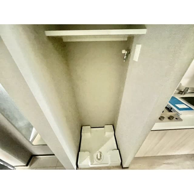 Room image 13
