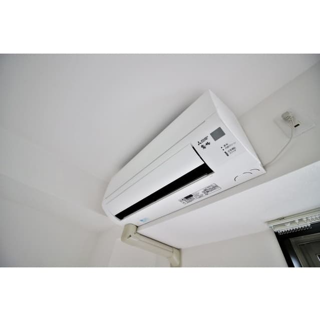 Room image 9