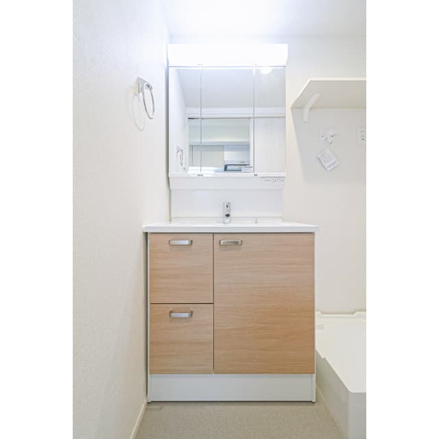 Room image 14