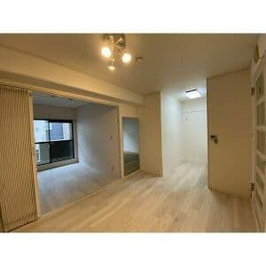 Room image 12