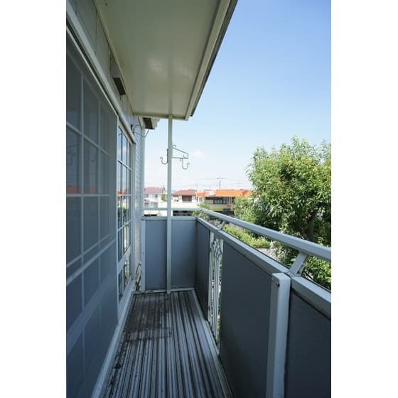 Room image 15