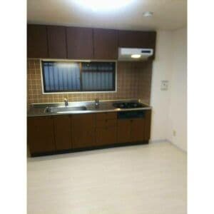 Room image 16