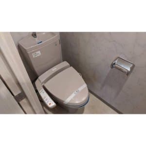 Room image 8