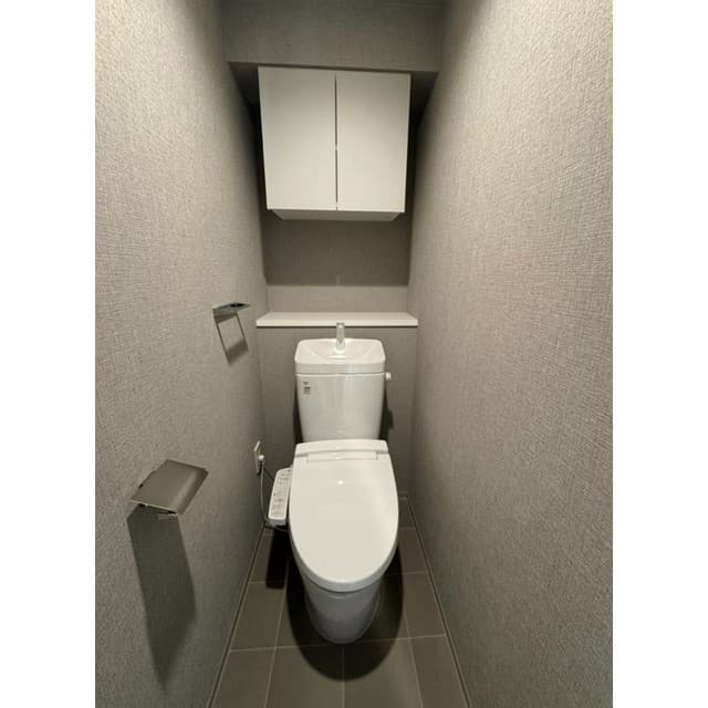 Room image 11