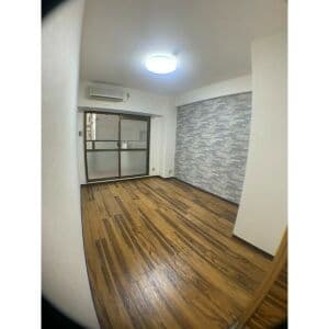 Room image 14