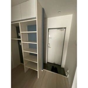 Room image 13