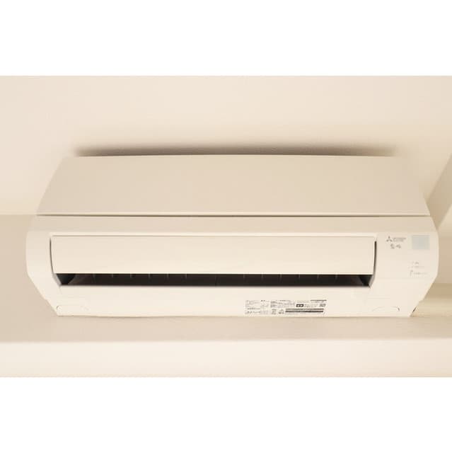 Room image 13