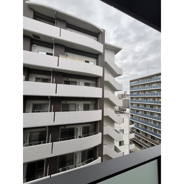 Room image 15