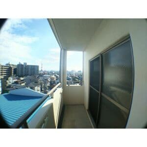Room image 15