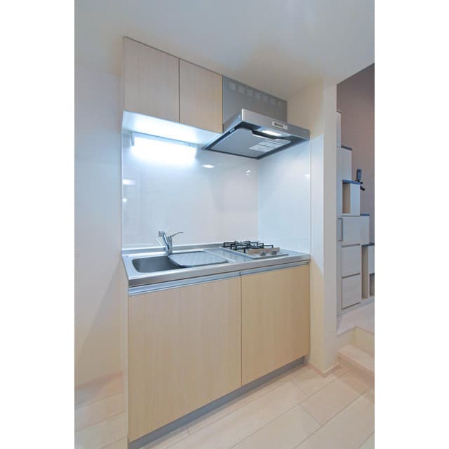 Room image 12