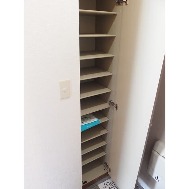 Room image 15