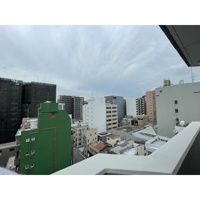 Room image 13